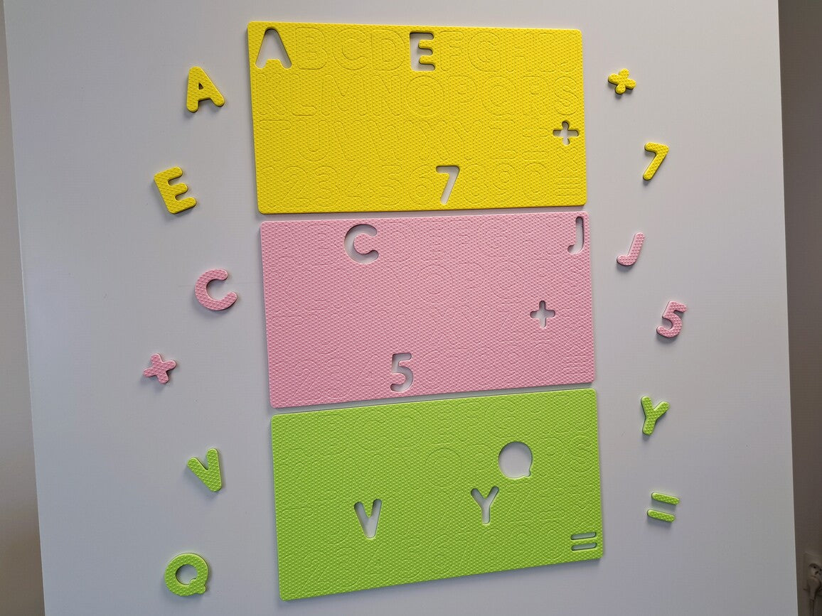 Alphabet + chiffres magnétiques en mousse