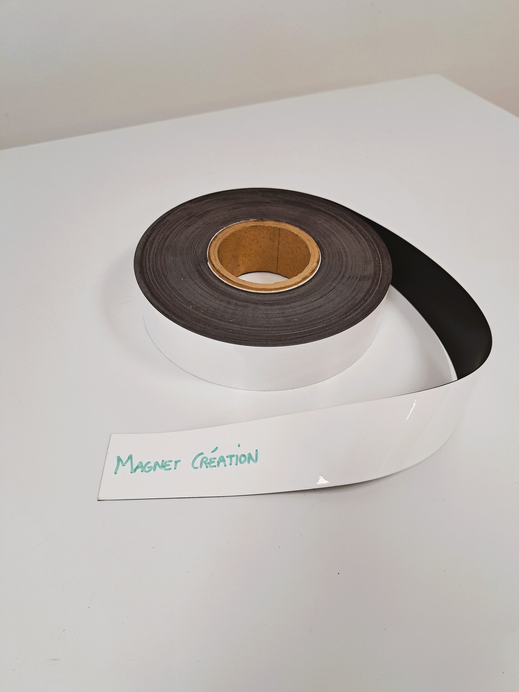 Bande magnétique blanche effaçable