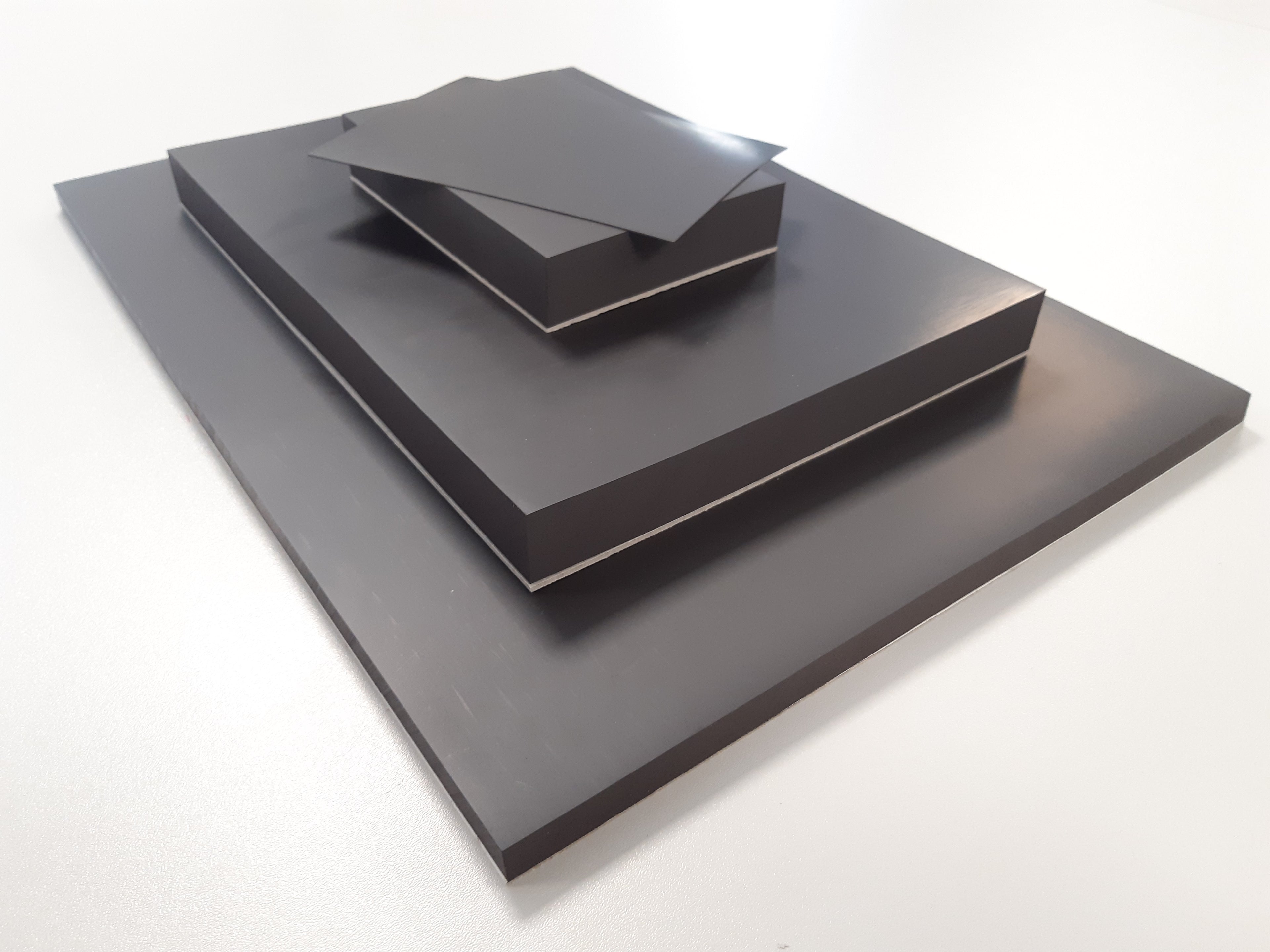 Feuille magnétique enduit noir, largeur 1000 x 0,85 mm, mètres courants